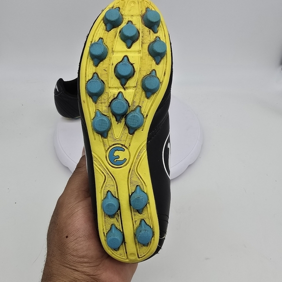 Puma Shoe Boys 2Y Speed Procat PCTS11 Black Soccer Cleats Sneakers - Picture 4 of 8